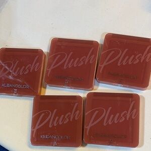 Set of 6 Kleancolor Plush Blush Compacts in Peachy Pink (P136)